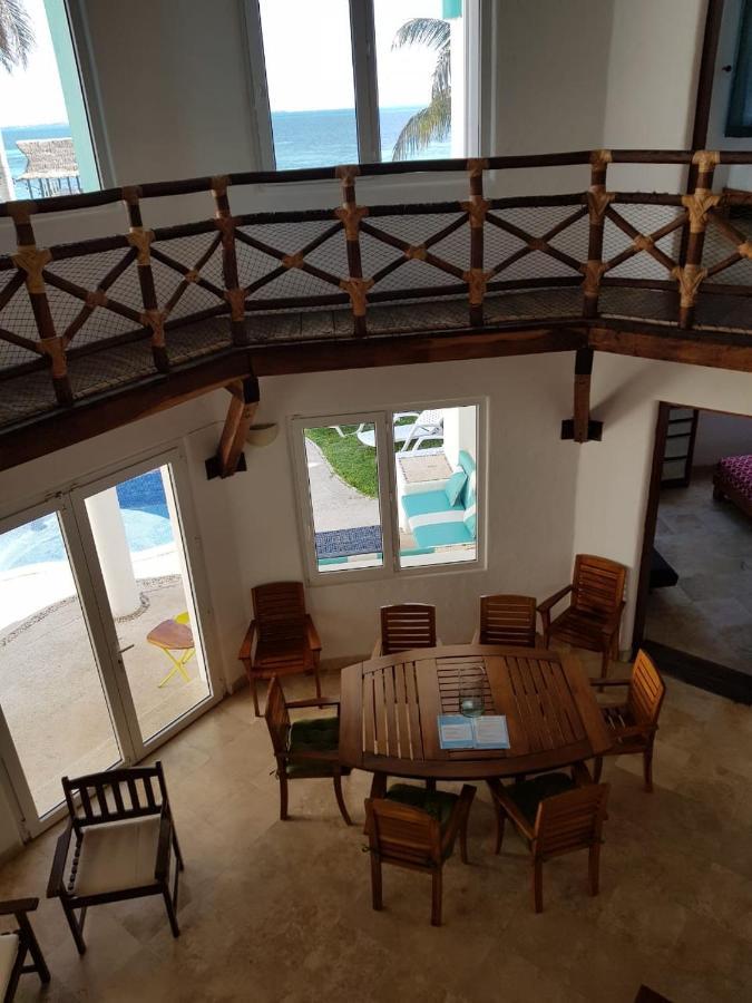 Bella Casa Privada Junto Al Mar Caribe Villa Cancun Exterior photo
