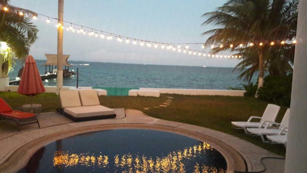 Bella Casa Privada Junto Al Mar Caribe Villa Cancun Exterior photo